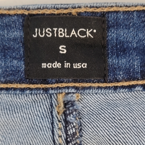 Just Black A-Line Denim Mini Skirt with Hem Destruction - Size S - Picture 8 of 10